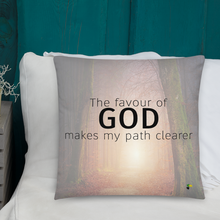 Cargar imagen en el visor de la galería, Pillow - The Favour Of God Makes My Path Clearer    Item#  TPfogm
